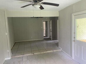 15626 Corsair Rd in Houston, TX - Building Photo - Building Photo