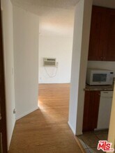 922 N Hudson Ave in Los Angeles, CA - Building Photo - Building Photo