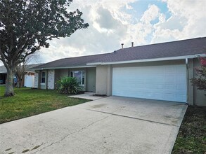 12112 Rotuma St in Orlando, FL - Building Photo - Building Photo