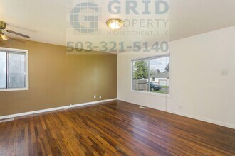4919 NE 86th Ave in Portland, OR - Building Photo - Building Photo