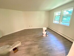 25 Baycrest Dr in South Burlington, VT - Building Photo - Building Photo