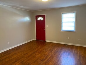 135 Gates St, Unit SL in Jackson, TN - Building Photo - Building Photo