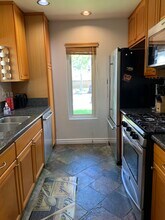 10628 Dabney Dr, Unit 165 in San Diego, CA - Building Photo - Building Photo