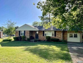 612 Drummond Rd SW in Huntsville, AL - Building Photo - Building Photo