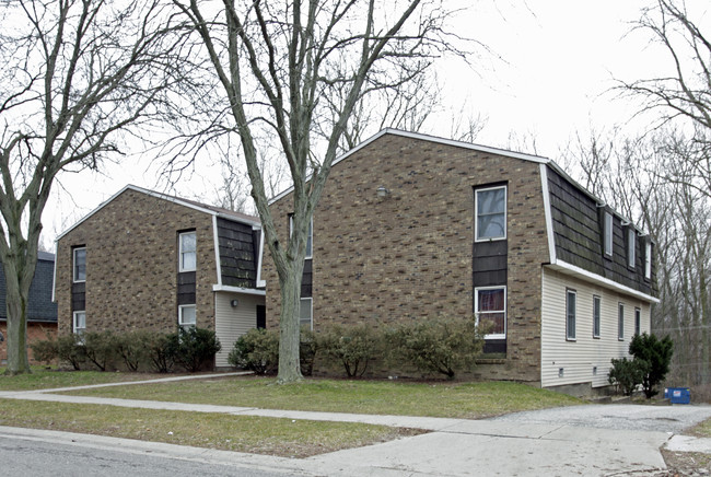 1539 Brooke Park Dr in Toledo, OH - Foto de edificio - Building Photo