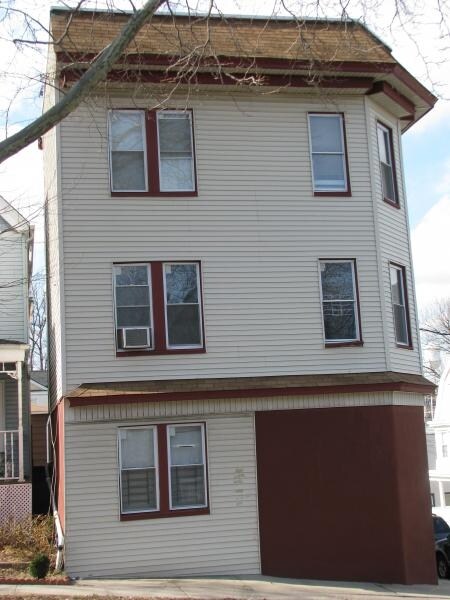 249 Mt Vernon Ave in Orange, NJ - Foto de edificio - Building Photo