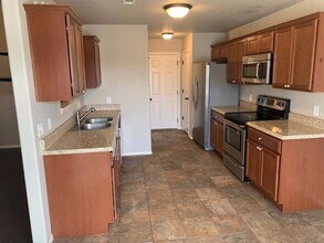 110 Willow Dr in Centerton, AR - Building Photo - Building Photo