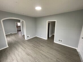 407 W 23rd St in Lorain, OH - Building Photo - Building Photo