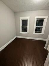 1176 E 61st St in Cleveland, OH - Building Photo - Building Photo