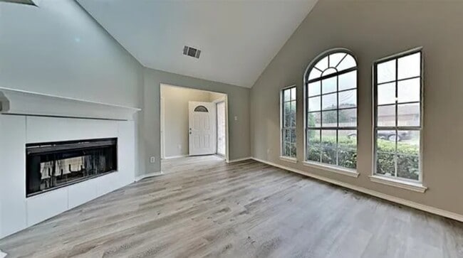 4711 Lashley Dr in Dallas, TX - Building Photo - Building Photo