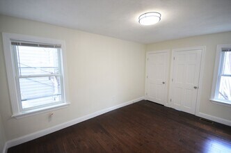 130 Brooks St in Boston, MA - Building Photo - Building Photo