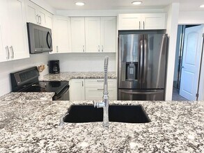 2747 S Kihei Rd in Kihei, HI - Building Photo - Building Photo