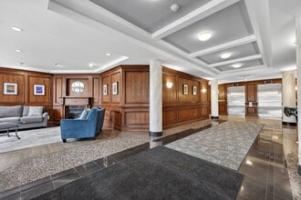 16 Raglan St in Collingwood, ON - Building Photo - Building Photo