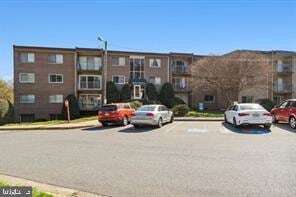 12701 Dara Dr in Woodbridge, VA - Building Photo - Building Photo