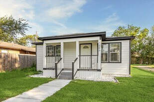 7846 S Howton St in Houston, TX - Building Photo