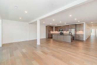 617 Manhattan Blvd in Dayton, KY - Building Photo - Building Photo