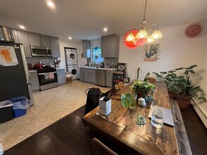 94 Washington Ave N in White Plains, NY - Building Photo - Building Photo