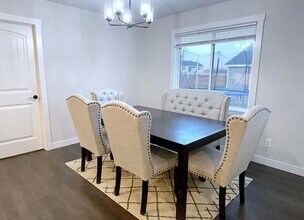 4667 Raven Crk Dr in Manhattan, KS - Building Photo - Building Photo