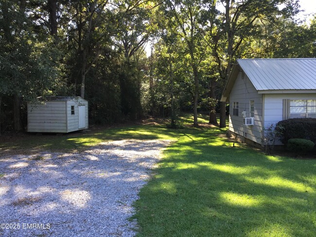 105 Wickware Rd in Newton, MS - Building Photo - Building Photo
