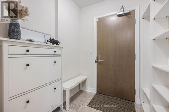200-200 Besserer St in Ottawa, ON - Building Photo - Building Photo