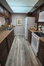 2818 S Bartell Dr in Houston, TX - Building Photo - Building Photo