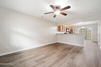 1000 Banister Loop photo'