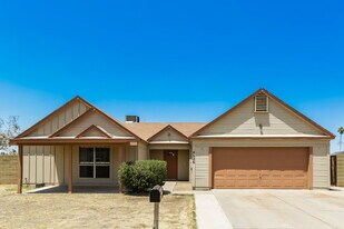4626 N 106th Ave in Phoenix, AZ - Building Photo