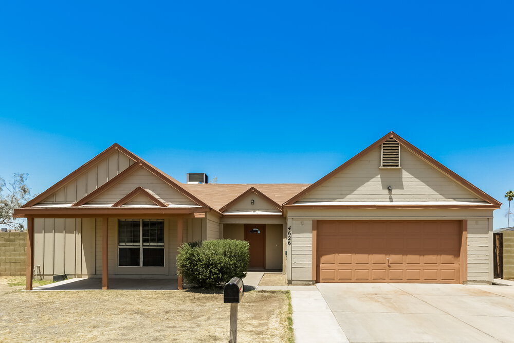 4626 N 106th Ave in Phoenix, AZ - Building Photo