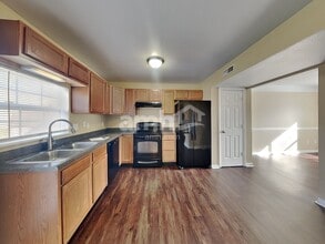 6396 Oyster Key Ln in Plainfield, IN - Building Photo - Building Photo