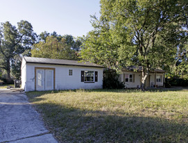 72-76 W Esther St Apartments