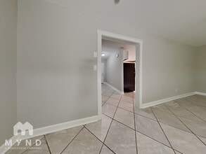 526 Stratford Rd in Troutman, NC - Foto de edificio - Building Photo