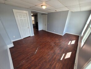 1287 Elm St in Manchester, NH - Building Photo - Building Photo