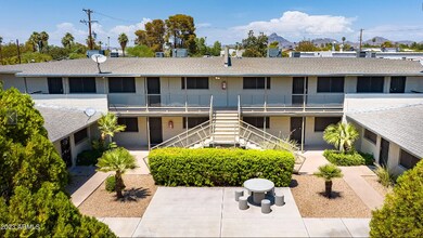 2326 E Pinchot Ave-Unit -1 in Phoenix, AZ - Building Photo - Building Photo