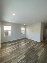 407 Aura Dr in Costa Mesa, CA - Building Photo - Building Photo