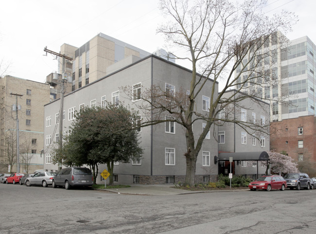 Terry Terrace Apartments in Seattle, WA - Building Photo - Building Photo