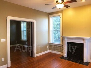 3138 Sutton Blvd in Maplewood, MO - Building Photo - Building Photo