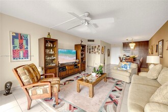 18151 NE 31st Ct, Unit 1709 in Aventura, FL - Foto de edificio - Building Photo