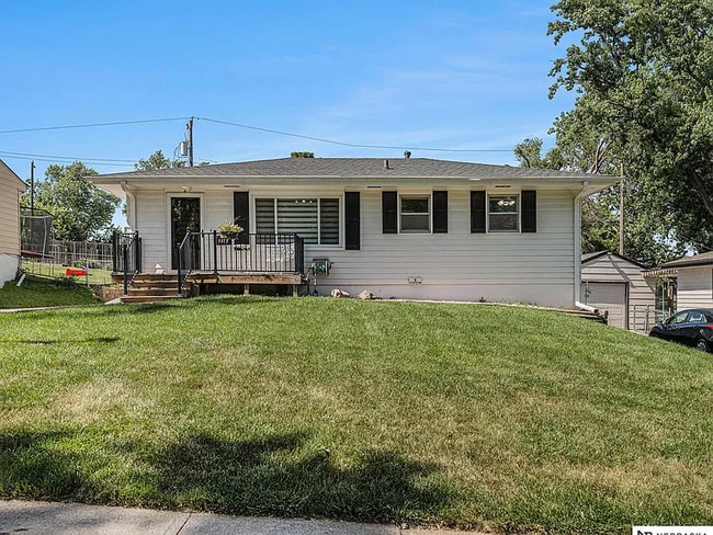 9418 Meredith Ave in Omaha, NE - Building Photo - Building Photo