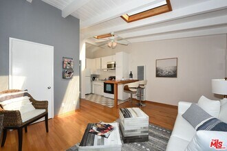 313 Mildred Ave in Los Angeles, CA - Building Photo - Building Photo