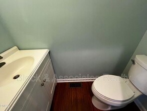 214 Castle Hayne Dr in Cary, NC - Building Photo - Building Photo