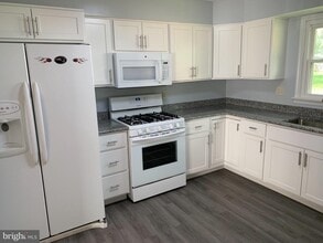 18 Flanders Ridge Ct in Cockeysville, MD - Building Photo - Building Photo