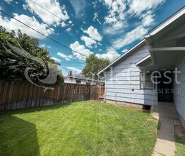 542 E Chestnut St in Walla Walla, WA - Building Photo - Building Photo