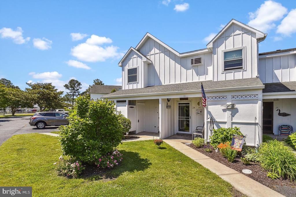 38096 Mockingbird Ln in Selbyville, DE - Building Photo