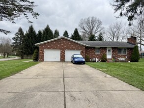 7294 Seymour St NW, Unit 7294 Seymour in Massillon, OH - Building Photo - Building Photo
