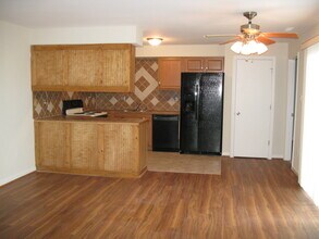 1617 Ocean Bay Dr in Virginia Beach, VA - Building Photo - Building Photo