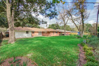 8939 Rockhurst Dr in Houston, TX - Building Photo - Building Photo