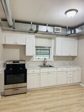 38 S 17th St in East Orange, NJ - Building Photo - Building Photo