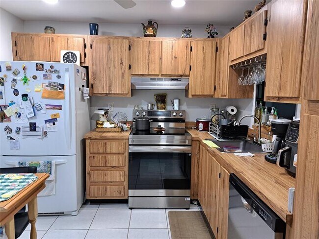 property at 6751 N University Dr