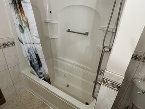 18 Bender St NE in Navarre, OH - Building Photo - Building Photo