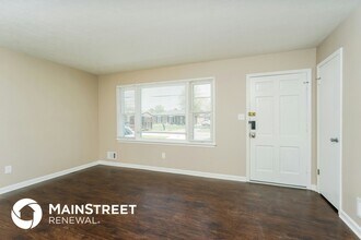 3114 Tara Gale Dr in Louisville, KY - Building Photo - Building Photo